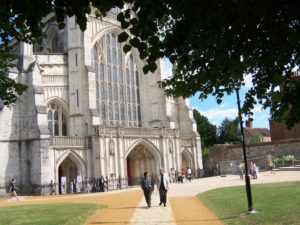 Tegan Marshall and Clark international housesitters at winchester-cathedral-england